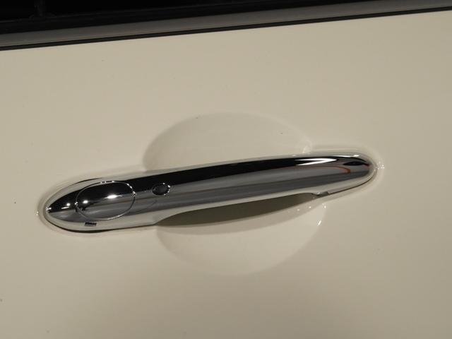 ＭＩＮＩ クーパーＤ　クラブマン　ＡｐｐｌｅＣａｒＰｌａｙ　純正ナビ　ワイヤレスチャージ　ドライビングモード　パーキングアシスト　バックカメラ　前後障害物センサー　スルーローディングシステム　ＥＴＣ２．０　整備付（25枚目）