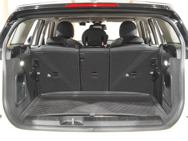 ＭＩＮＩ クーパーＤ　クラブマン　ＡｐｐｌｅＣａｒＰｌａｙ　純正ナビ　ワイヤレスチャージ　ドライビングモード　パーキングアシスト　バックカメラ　前後障害物センサー　スルーローディングシステム　ＥＴＣ２．０　整備付（29枚目）