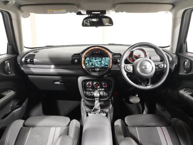 ＭＩＮＩ クーパーＳ　クラブマン　クルコン　ドライビングモード　コンフォートアクセス　バックカメラ　リア障害物センサー　スルーローディングシステム　純正ナビ　ＥＴＣ２．０　整備付（4枚目）