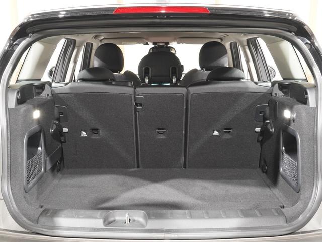 ＭＩＮＩ クーパーＳ　クラブマン　クルコン　ドライビングモード　コンフォートアクセス　バックカメラ　リア障害物センサー　スルーローディングシステム　純正ナビ　ＥＴＣ２．０　整備付（29枚目）