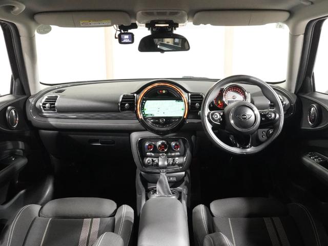 ＭＩＮＩ クーパーＳＤ　クラブマン　コンフォートアクセス　バックカメラ　リア障害物センサー　アクティブクルコン　ドライビングモード　スルーローディングシステム　衝突被害軽減ブレーキ　純正ナビ　ＥＴＣ２．０　整備付（4枚目）