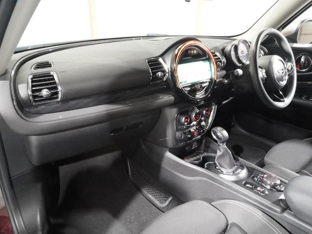 ＭＩＮＩ クーパーＳＤ　クラブマン　コンフォートアクセス　バックカメラ　リア障害物センサー　アクティブクルコン　ドライビングモード　スルーローディングシステム　衝突被害軽減ブレーキ　純正ナビ　ＥＴＣ２．０　整備付（15枚目）