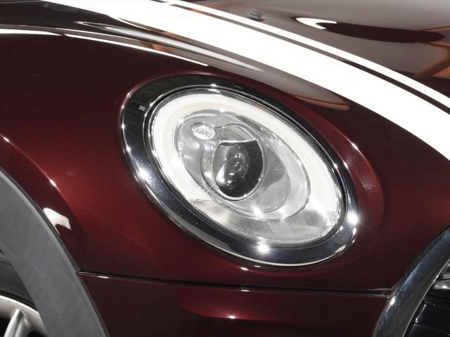 ＭＩＮＩ クーパーＳＤ　クラブマン　コンフォートアクセス　バックカメラ　リア障害物センサー　アクティブクルコン　ドライビングモード　スルーローディングシステム　衝突被害軽減ブレーキ　純正ナビ　ＥＴＣ２．０　整備付（21枚目）