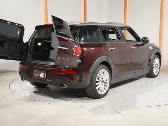 ＭＩＮＩ クーパーＳＤ　クラブマン　コンフォートアクセス　バックカメラ　リア障害物センサー　アクティブクルコン　ドライビングモード　スルーローディングシステム　衝突被害軽減ブレーキ　純正ナビ　ＥＴＣ２．０　整備付（28枚目）