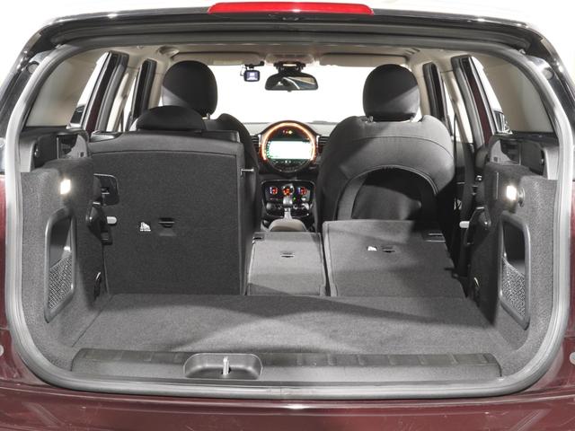 ＭＩＮＩ クーパーＳＤ　クラブマン　コンフォートアクセス　バックカメラ　リア障害物センサー　アクティブクルコン　ドライビングモード　スルーローディングシステム　衝突被害軽減ブレーキ　純正ナビ　ＥＴＣ２．０　整備付（31枚目）