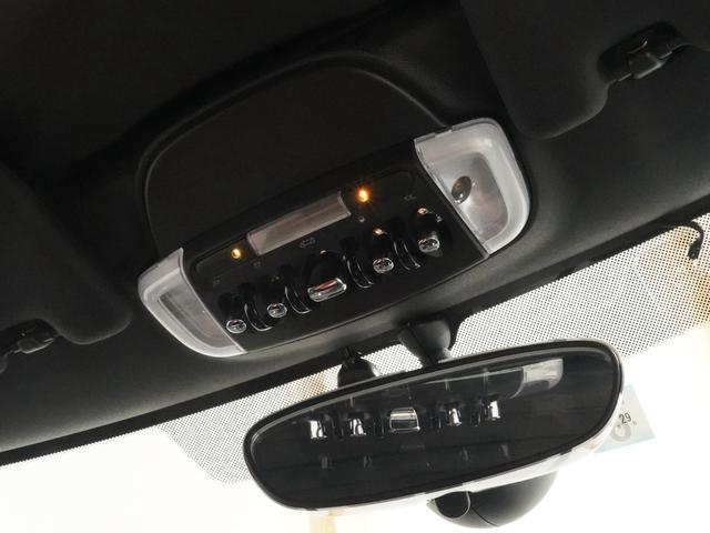 ＭＩＮＩ クーパー　コンバーチブル　Ｙｏｕｒｓソフトトップ　レザーシート　シートヒーター　ドライビングモード　クルコン　マルチファンクション　バックカメラ　リア障害物センサー　コンフォートアクセス　純正ナビ　ＥＴＣ　整備付（38枚目）