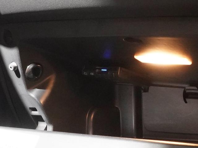 ＭＩＮＩ クーパー　コンバーチブル　Ｙｏｕｒｓソフトトップ　レザーシート　シートヒーター　ドライビングモード　クルコン　マルチファンクション　バックカメラ　リア障害物センサー　コンフォートアクセス　純正ナビ　ＥＴＣ　整備付（41枚目）