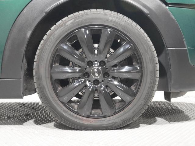 ＭＩＮＩ クロスオーバー　ノーフォークエディション　限定車　ワンオーナー　専用装備　レザレットシート　シートヒーター　ピクニックベンチ　バックカメラ　リア障害物センサー　コンフォートアクセス　オートマチックテールゲート　純正ナビ　ＥＴＣ２．０　整備付（11枚目）