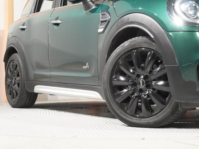 ＭＩＮＩ クロスオーバー　ノーフォークエディション　限定車　ワンオーナー　専用装備　レザレットシート　シートヒーター　ピクニックベンチ　バックカメラ　リア障害物センサー　コンフォートアクセス　オートマチックテールゲート　純正ナビ　ＥＴＣ２．０　整備付（20枚目）
