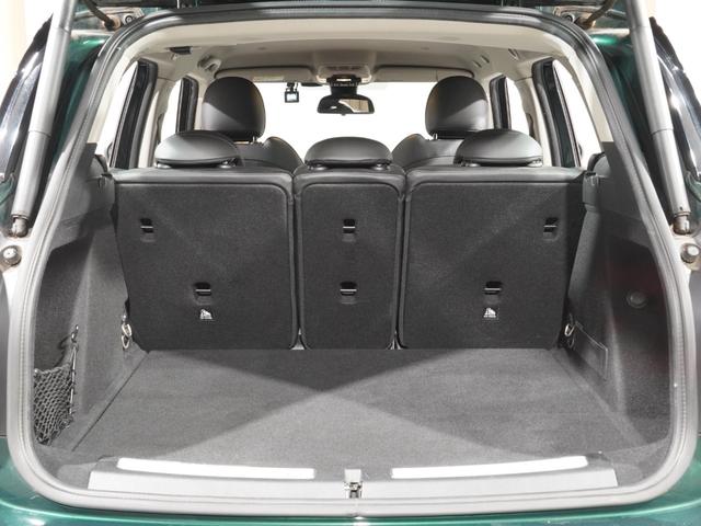 ＭＩＮＩ クロスオーバー　ノーフォークエディション　限定車　ワンオーナー　専用装備　レザレットシート　シートヒーター　ピクニックベンチ　バックカメラ　リア障害物センサー　コンフォートアクセス　オートマチックテールゲート　純正ナビ　ＥＴＣ２．０　整備付（33枚目）