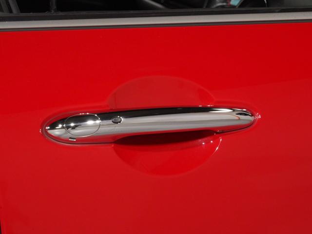 MINI ジョンクーパーワークス クラブマン Yoursレザーシート/ヒーター 電動シート ヘッドアップディスプレイ アクティブクルコン ドライビングモード バックカメラ リア障害物センサー 純正ナビ ETC2.0 整備付(25枚目)