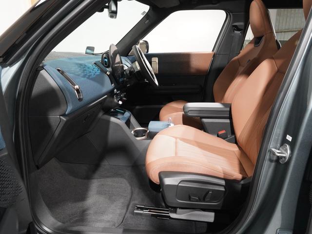 MINI カントリーマンSEオール4 フェイバリット・トリム ベスキン ガラスサンルーフ Mパッケージ シート&ハンドルヒーター 電動シート 前後カメラ AppleCarPlay 純正ナビ ワイヤレスチャージ ETC2.0 整備付(13枚目)