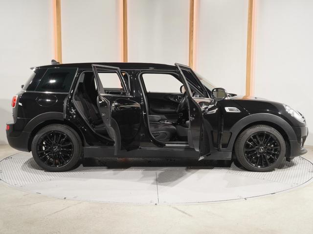 ＭＩＮＩ クーパーＤ　クラブマン　クルコン　コンフォートアクセス　純正ナビ　スルーローディングシステム　ＬＥＤヘッドライト／フォグランプ　１７インチアルミホイール／ブラック　ＥＴＣ２．０　整備付（23枚目）