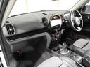 クーパーDクロスオーバファーストPエセンシャルトリム クロス/レザレットシート/ヒーター AppleCarPlay 純正ナビ ワイヤレスチャージ アクティブクルコン パーキングアシスト バックカメラ 前後障害物センサー ETC2.0 整備付(15枚目)
