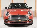 ＭＩＮＩ クーパーＤクラブマン　ファーストＰクラシック・トリム　クロス／レザレット　シートヒーター　ＡｐｐｌｅＣａｒＰｌａｙ　純正ナビ　ワイヤレスチャージ　アクティブクルコン　パーキングアシスト　バックカメラ　前後障害物センサー　ＥＴＣ２．０　整備付（8枚目）