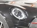 ジョンクーパーワークス　クラブマン　ＪＣＷ・トリム　アラームシステム　ハーフレザーシート　純正ナビ　ＡｐｐｌｅＣａｒＰｌａｙ　ワイヤレスチャージ　アクティブクルコン　バックカメラ　前後障害物センサー　ヘッドアップディスプレイ　ＥＴＣ２．０　整備付（21枚目）
