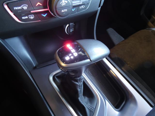 ダッジ・チャージャー GTプラス 8AT&パドルシフト 黒コンビレザー フロントシートヒーター&クーラー リアシートヒーター ステアリングヒーター AppleCarPlay&AndroidAuto キセノン バイキセノン 2年保証(29枚目)