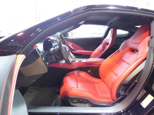 シボレーコルベット Z51 新並 3LT 1オーナー&禁煙車 レッドレザー シートヒーター&ベンチレーション ナビTV 純正ブラック19&20AW レッドキャリパー BOSEサウンド 純正可変マフラー ドライブモード 2年保証(14枚目)