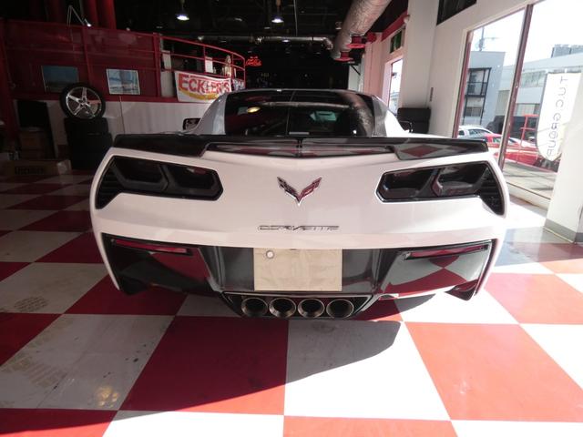 シボレーコルベット Z51 正規ディーラー車 カラハリレザー シートヒーター&ベンチレーション ナビTV カーボングランドエフェクト 純正ブラック19&20AW レッドキャリパー BOSEサウンド 純正可変マフラー 2年保証(9枚目)