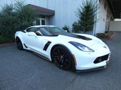 Ｚ０７スタイルカーボングランドエフェクト＆ウイッカービル、カーボンインテリアトリム＆コンペティションスポーツシートと特別な装備が充実です。 4