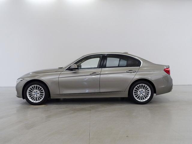 320i ラグジュアリー シートヒーター パワーシート トランクスルー コネクテッド機能 ナビ CD ミュージックサーバー 音楽プレーヤー接続 Bluetooth接続 DVD再生 ETC LEDヘッドライト バックモニター(3枚目)