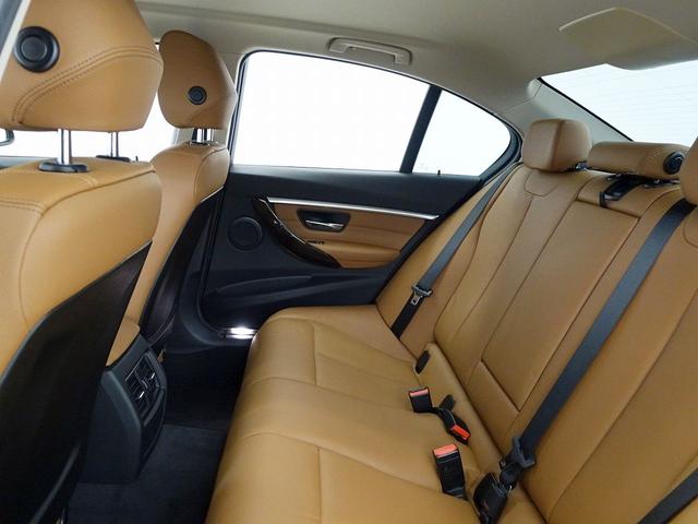 320i ラグジュアリー シートヒーター パワーシート トランクスルー コネクテッド機能 ナビ CD ミュージックサーバー 音楽プレーヤー接続 Bluetooth接続 DVD再生 ETC LEDヘッドライト バックモニター(21枚目)