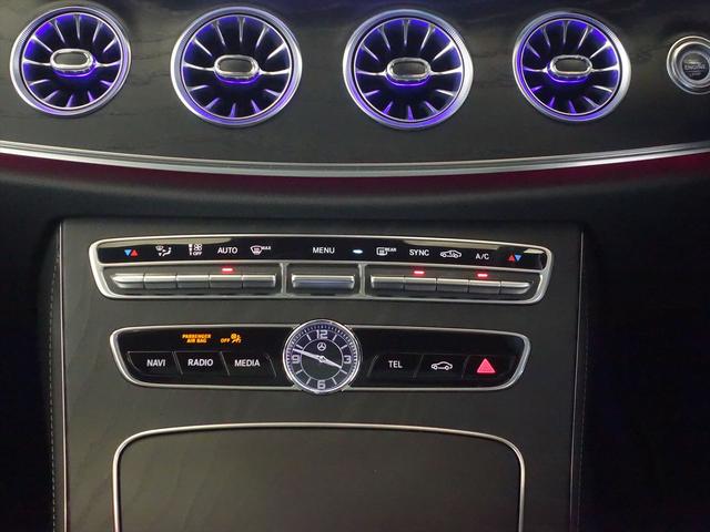 Ｅクラス Ｅ２００　クーペ　スポーツ　レザーパッケージ　シートヒーター　パワーシート　トランクスルー　フロアマット　コネクテッド機能　ナビ　音楽プレーヤー接続　Ｂｌｕｅｔｏｏｔｈ接続　ＴＶ　ＥＴＣ　サンルーフ・ガラスルーフ（13枚目）