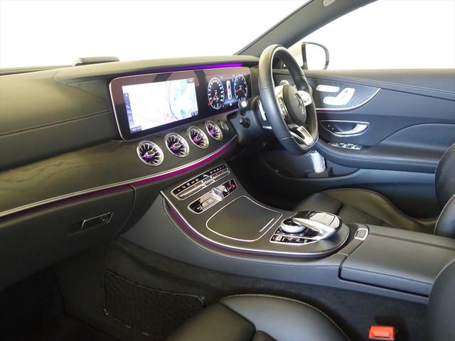 Ｅクラス Ｅ２００　クーペ　スポーツ　レザーパッケージ　シートヒーター　パワーシート　トランクスルー　フロアマット　コネクテッド機能　ナビ　音楽プレーヤー接続　Ｂｌｕｅｔｏｏｔｈ接続　ＴＶ　ＥＴＣ　サンルーフ・ガラスルーフ（20枚目）