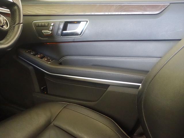 Eクラスステーションワゴン E250 ステーションワゴン アバンギャルド 1stアニバーサリーエディション シートヒーター パワーシート トランクスルー フロアマット ナビ CD ミュージックサーバー 音楽プレーヤー接続 Bluetooth接続 TV DVD再生 ETC(15枚目)