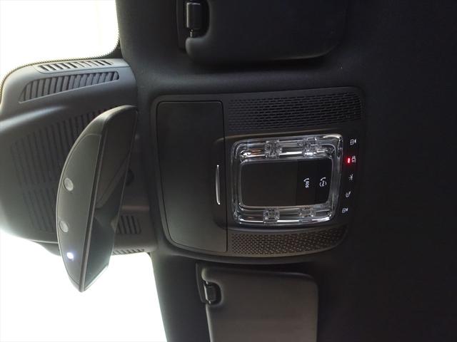 ＧＬＡクラス ＧＬＡ２００　ｄ　４ＭＡＴＩＣ　ナビゲーションパッケージ　シートヒーター　パワーシート　トランクスルー　フロアマット　コネクテッド機能　ナビ　音楽プレーヤー接続　Ｂｌｕｅｔｏｏｔｈ接続　ＴＶ　ＥＴＣ　ＬＥＤヘッドライト（20枚目）