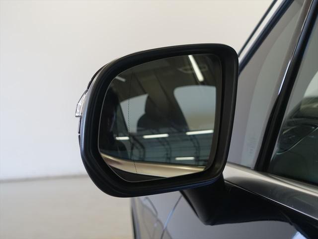 ＥＱＥ ＳＵＶ ＥＱＥ３５０　４ＭＡＴＩＣ　ＳＵＶ　ローンチエディション　シートヒーター　シートエアコン　パワーシート　トランクスルー　コネクテッド機能　ナビ　音楽プレーヤー接続　Ｂｌｕｅｔｏｏｔｈ接続　ＴＶ　ＥＴＣ　サンルーフ・ガラスルーフ　ＬＥＤヘッドライト（6枚目）