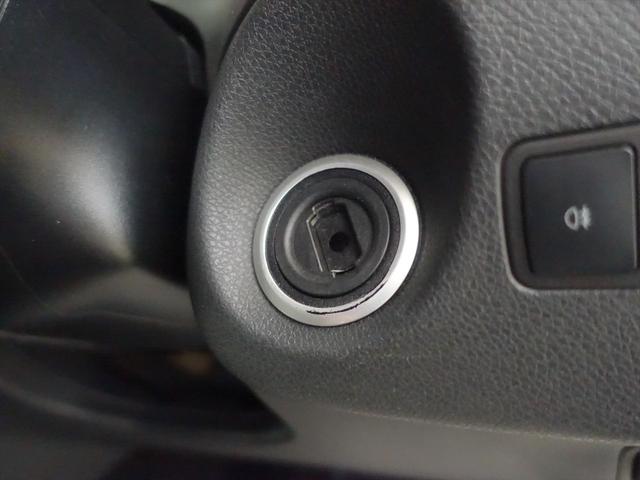 CLAクラス CLA250 AMGレザーエクスクルーシブパッケージ セーフティパッケージ シートヒーター パワーシート トランクスルー フロアマット ナビ CD ミュージックサーバー 音楽プレーヤー接続 Bluetooth接続(28枚目)