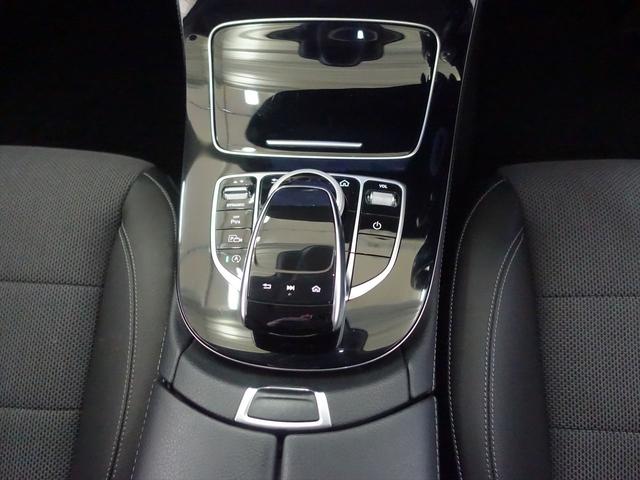 Ｅクラス Ｅ２００　アバンギャルド　シートヒーター　パワーシート　トランクスルー　フロアマット　ナビ　音楽プレーヤー接続　Ｂｌｕｅｔｏｏｔｈ接続　ＴＶ　ＥＴＣ　ＬＥＤヘッドライト　全周囲カメラ　フロントカメラ　サイドカメラ（16枚目）