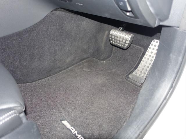 Ｃクラスステーションワゴン Ｃ２００　ステーションワゴン　スポーツ　（本革仕様）　シートヒーター　パワーシート　トランクスルー　フロアマット　ナビ　ＣＤ　ミュージックサーバー　音楽プレーヤー接続　Ｂｌｕｅｔｏｏｔｈ接続　ＴＶ　ＤＶＤ再生　ＥＴＣ　ＬＥＤヘッドライト　電動リアゲート（25枚目）