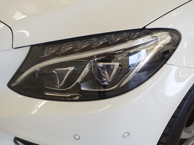 Cクラス C200 アバンギャルド ベーシックパッケージ シートヒーター パワーシート トランクスルー フロアマット ナビ CD ミュージックサーバー 音楽プレーヤー接続 Bluetooth接続 TV DVD再生 ETC(8枚目)
