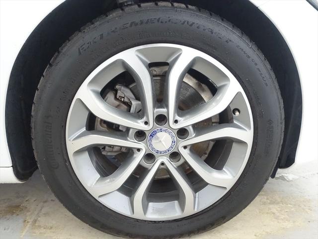 Cクラス C200 アバンギャルド ベーシックパッケージ シートヒーター パワーシート トランクスルー フロアマット ナビ CD ミュージックサーバー 音楽プレーヤー接続 Bluetooth接続 TV DVD再生 ETC(31枚目)