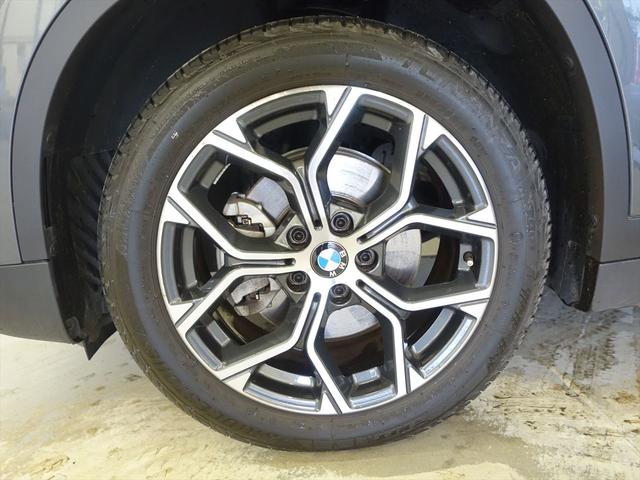 Ｘ１ ｘＤｒｉｖｅ１８ｄ　ｘライン　パワーシート　トランクスルー　フロアマット　コネクテッド機能　ナビ　音楽プレーヤー接続　Ｂｌｕｅｔｏｏｔｈ接続　ＥＴＣ　ＬＥＤヘッドライト　電動リアゲート　バックモニター　盗難防止（30枚目）