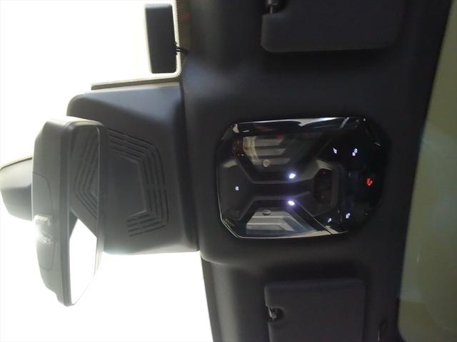 ｉＸ ｘＤｒｉｖｅ４０　シートヒーター　シートエアコン　パワーシート　トランクスルー　フロアマット　コネクテッド機能　ナビ　音楽プレーヤー接続　Ｂｌｕｅｔｏｏｔｈ接続　ＥＴＣ　サンルーフ・ガラスルーフ　ＬＥＤヘッドライト（19枚目）