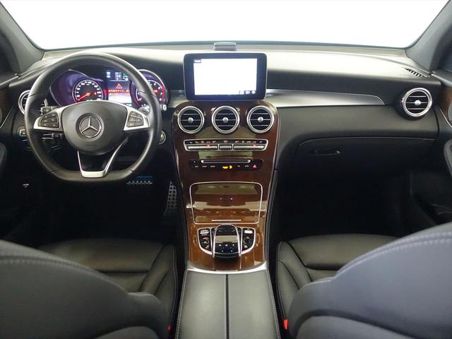 ＧＬＣ ＧＬＣ３５０　ｅ　４ＭＡＴＩＣ　クーペ　スポーツ　シートヒーター　パワーシート　トランクスルー　コネクテッド機能　ナビ　ＣＤ　ミュージックサーバー　音楽プレーヤー接続　Ｂｌｕｅｔｏｏｔｈ接続　ＴＶ　ＤＶＤ再生　ＥＴＣ　サンルーフ・ガラスルーフ（12枚目）