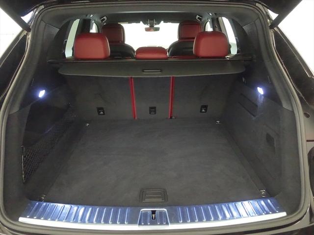 カイエン ベースグレード シートヒーター パワーシート トランクスルー フロアマット ナビ 音楽プレーヤー接続 Bluetooth接続 ETC LEDヘッドライト 電動リアゲート 全周囲カメラ フロントカメラ サイドカメラ(24枚目)