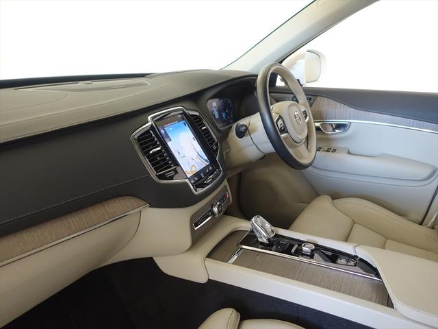 XC90 B6 AWD インスクリプション シートヒーター シートエアコン パワーシート 3列シート トランクスルー フロアマット ナビ 音楽プレーヤー接続 Bluetooth接続 TV ETC LEDヘッドライト 電動リアゲート 全周囲カメラ(19枚目)
