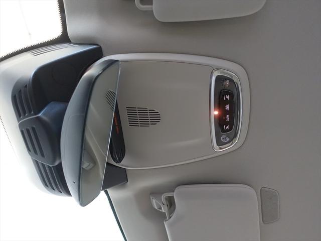 XC90 B6 AWD インスクリプション シートヒーター シートエアコン パワーシート 3列シート トランクスルー フロアマット ナビ 音楽プレーヤー接続 Bluetooth接続 TV ETC LEDヘッドライト 電動リアゲート 全周囲カメラ(20枚目)