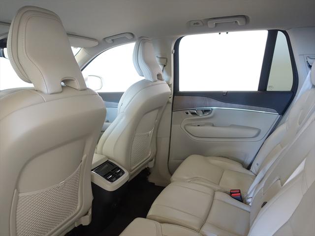 XC90 B6 AWD インスクリプション シートヒーター シートエアコン パワーシート 3列シート トランクスルー フロアマット ナビ 音楽プレーヤー接続 Bluetooth接続 TV ETC LEDヘッドライト 電動リアゲート 全周囲カメラ(23枚目)