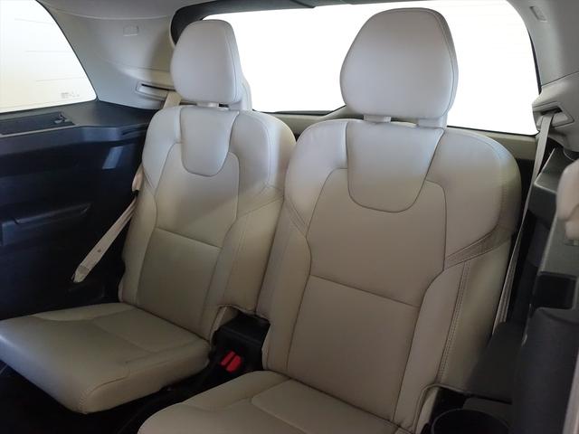 XC90 B6 AWD インスクリプション シートヒーター シートエアコン パワーシート 3列シート トランクスルー フロアマット ナビ 音楽プレーヤー接続 Bluetooth接続 TV ETC LEDヘッドライト 電動リアゲート 全周囲カメラ(24枚目)