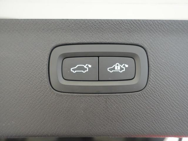 XC90 B6 AWD インスクリプション シートヒーター シートエアコン パワーシート 3列シート トランクスルー フロアマット ナビ 音楽プレーヤー接続 Bluetooth接続 TV ETC LEDヘッドライト 電動リアゲート 全周囲カメラ(26枚目)