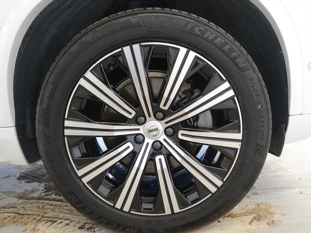 XC90 B6 AWD インスクリプション シートヒーター シートエアコン パワーシート 3列シート トランクスルー フロアマット ナビ 音楽プレーヤー接続 Bluetooth接続 TV ETC LEDヘッドライト 電動リアゲート 全周囲カメラ(35枚目)