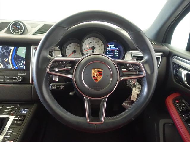 マカン マカン GTS パワーシート トランクスルー フロアマット ナビ CD ミュージックサーバー 音楽プレーヤー接続 Bluetooth接続 DVD再生 ETC サンルーフ・ガラスルーフ LEDヘッドライト(17枚目)