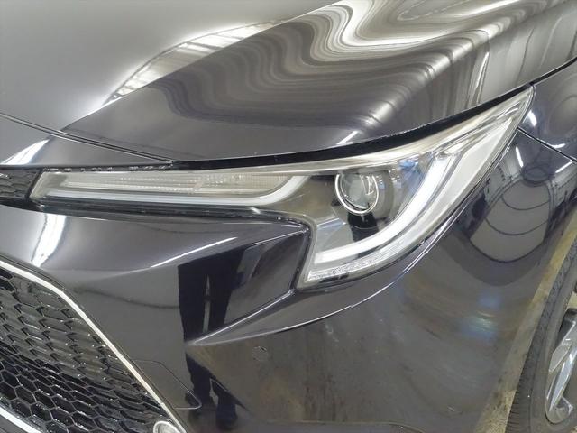 カローラ ハイブリッド ダブルバイビー フロアマット コネクテッド機能 ナビ 音楽プレーヤー接続 Bluetooth接続 ETC LEDヘッドライト バックモニター 盗難防止 衝突被害軽減ブレーキ 横滑り防止装置 クルーズコントロール(8枚目)