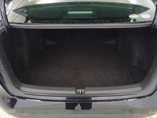 カローラ ハイブリッド ダブルバイビー フロアマット コネクテッド機能 ナビ 音楽プレーヤー接続 Bluetooth接続 ETC LEDヘッドライト バックモニター 盗難防止 衝突被害軽減ブレーキ 横滑り防止装置 クルーズコントロール(23枚目)