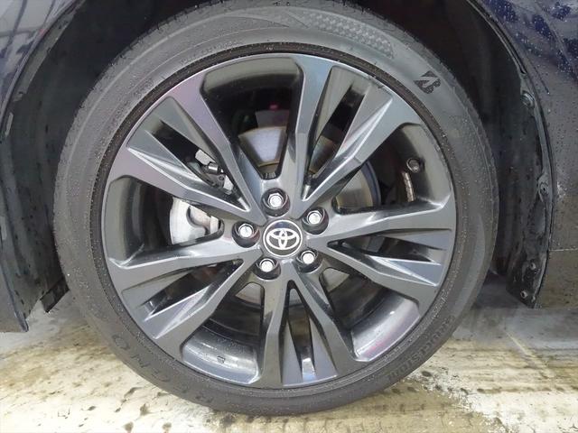 カローラ ハイブリッド ダブルバイビー フロアマット コネクテッド機能 ナビ 音楽プレーヤー接続 Bluetooth接続 ETC LEDヘッドライト バックモニター 盗難防止 衝突被害軽減ブレーキ 横滑り防止装置 クルーズコントロール(29枚目)